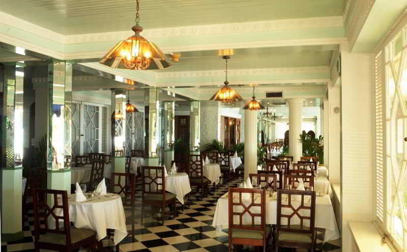 Hotel At Shaw Park Gardens & Waterfalls Ocho Rios