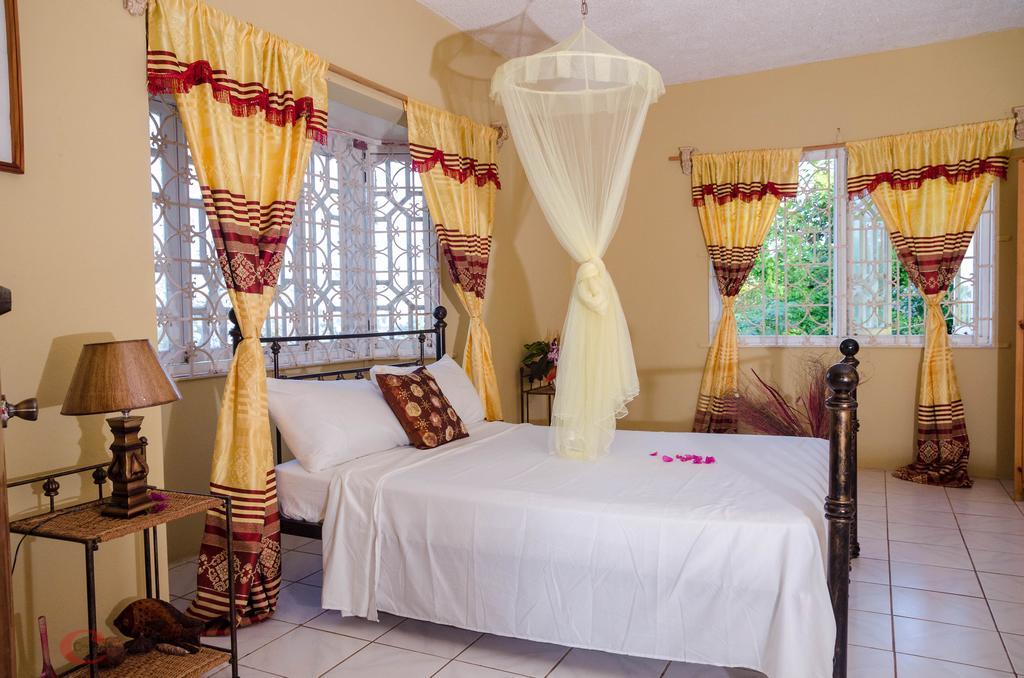 Casa de hóspedes Ackee Tree Sea View Port Antonio