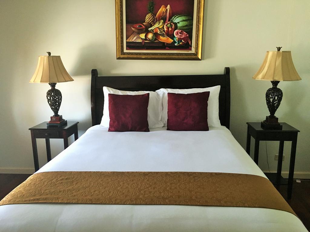 Ocean West Boutique 3* Nassau