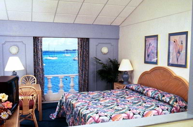 Caravelle 3*