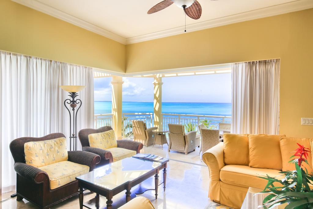 Windsong On The Reef 4* Grace Bay