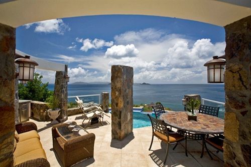 Resort Nail Bay