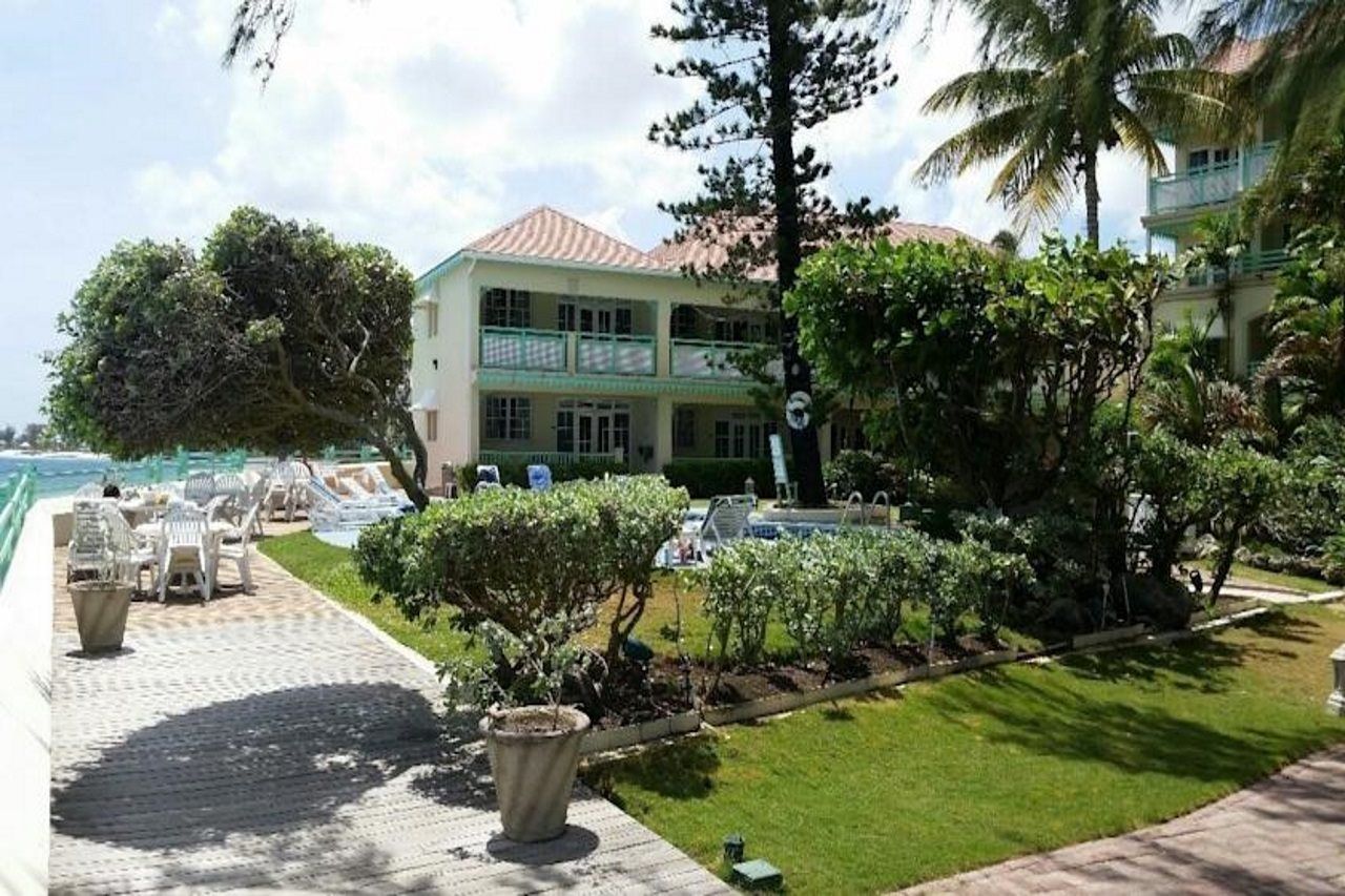 Blue Orchids Beach Hotel