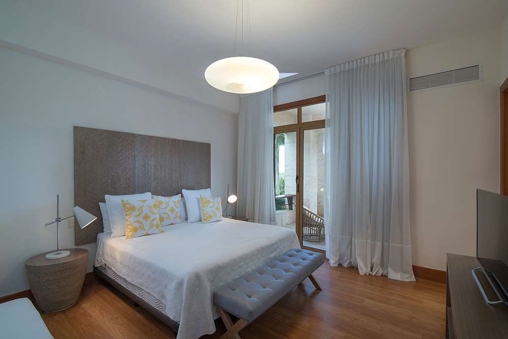 Altos Residences Apartment *