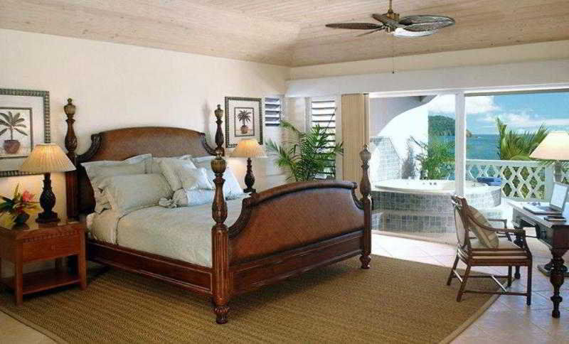 Curtain Bluff