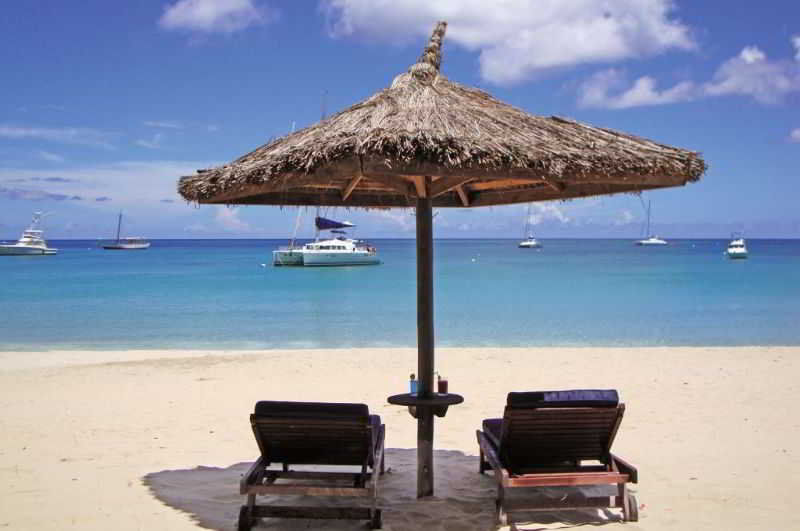Tamarind & Yacht Club
