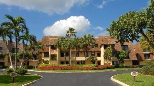 The Islands Club Hotel