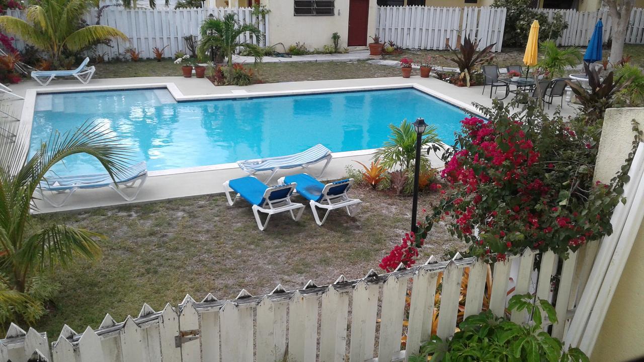 Cable Beach Villas * Nassau