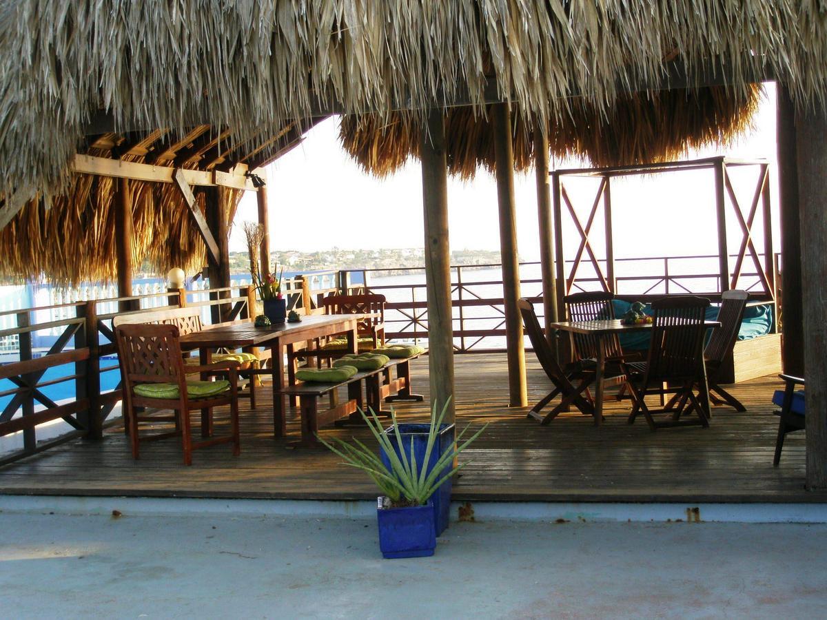 Las Olas Beach House Casa de hóspedes