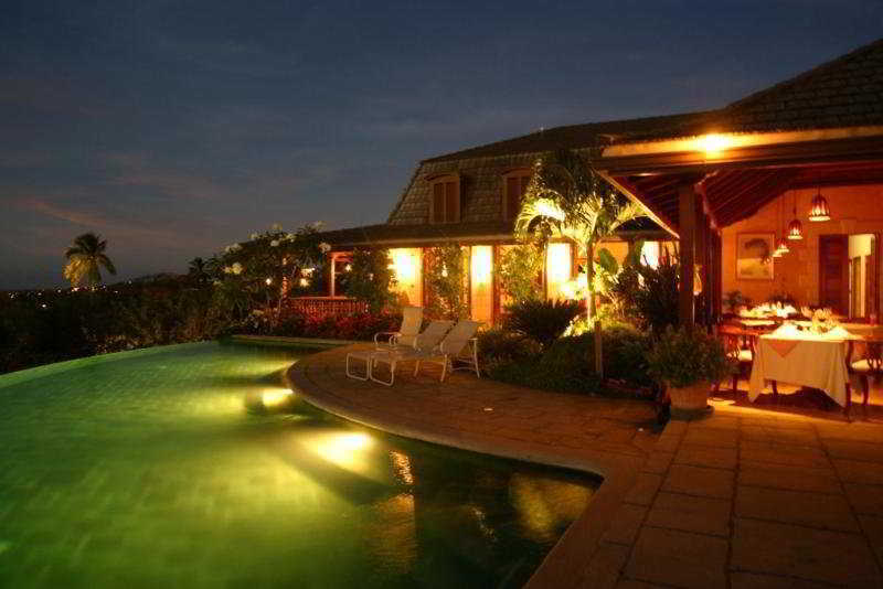 At Stonehaven Resort 4*