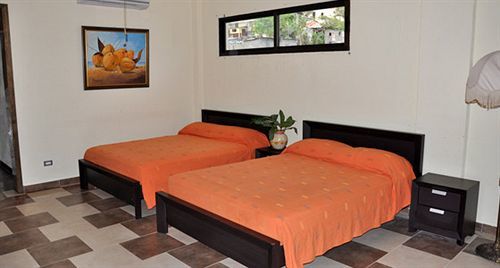Du Roi Christophe Hotel 3*