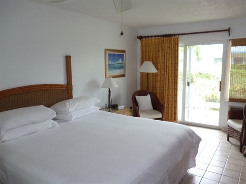Sibonne Beach Grace Bay