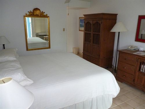Sibonne Beach 3* Grace Bay