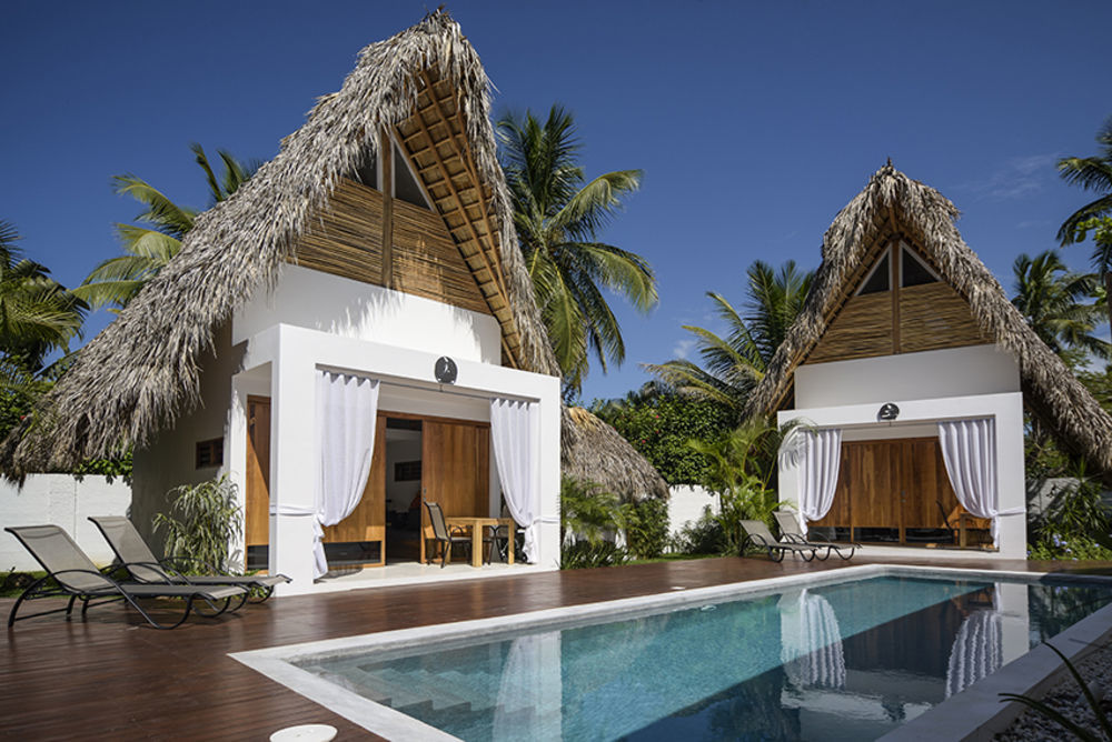 Leeloo Boutique Hotel 3*