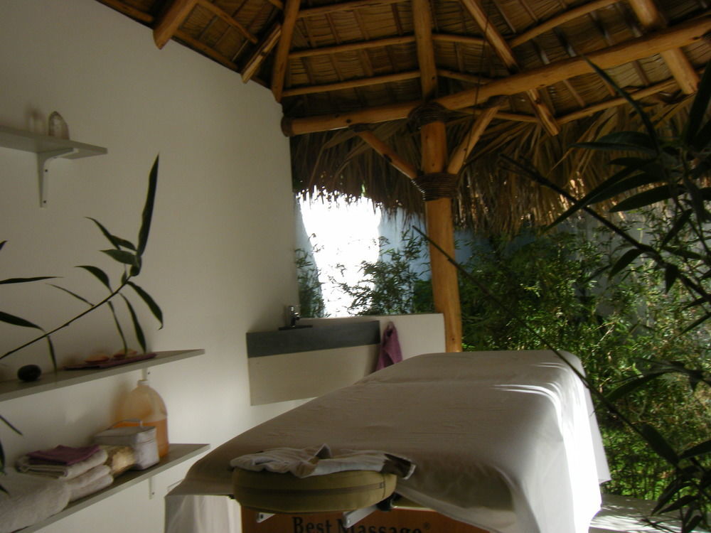 Leeloo Boutique Hotel 3*