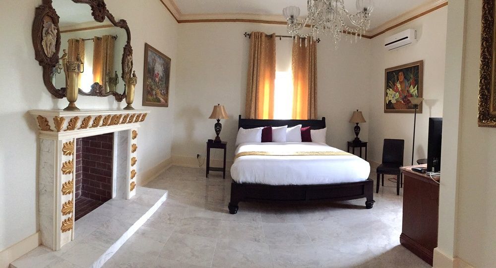 Ocean West Boutique Hotel 3*