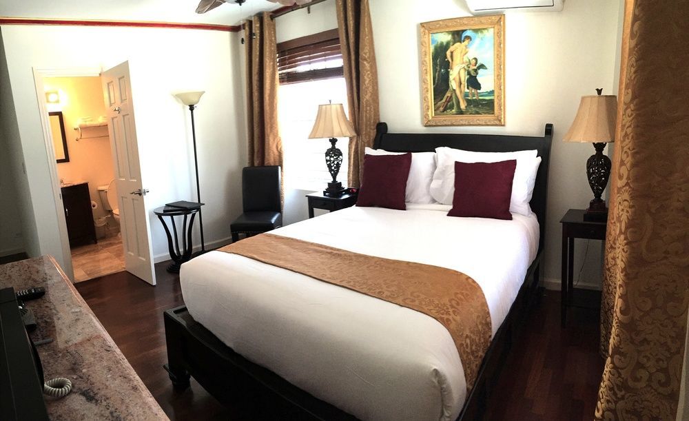 Ocean West Boutique Hotel Nassau
