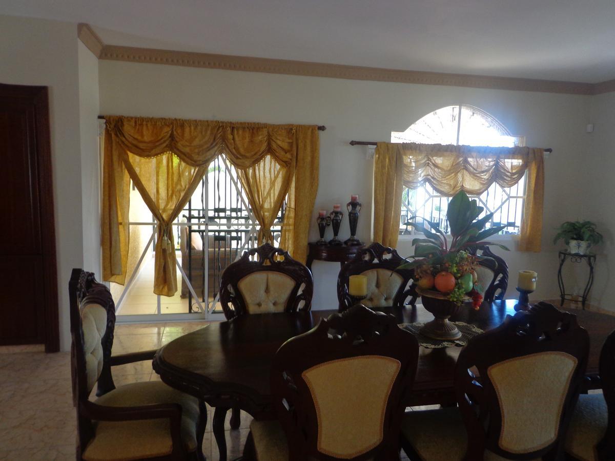 Ocean View Privacy Villa *