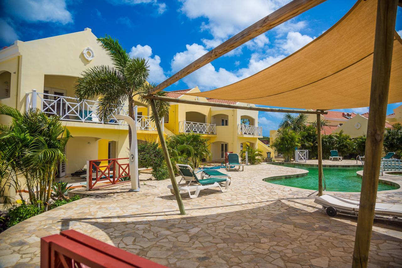 Resort Bonaire Village *