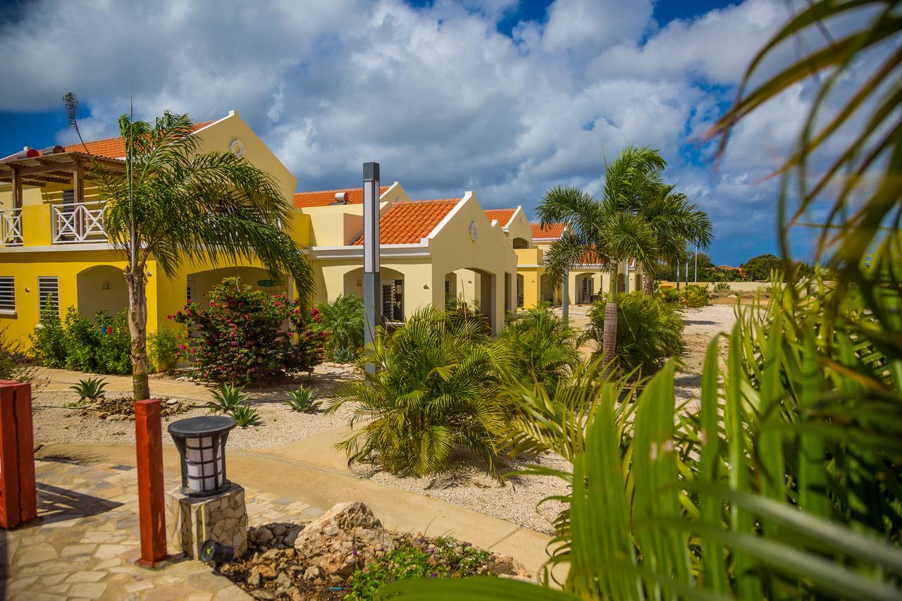 Bonaire Village *