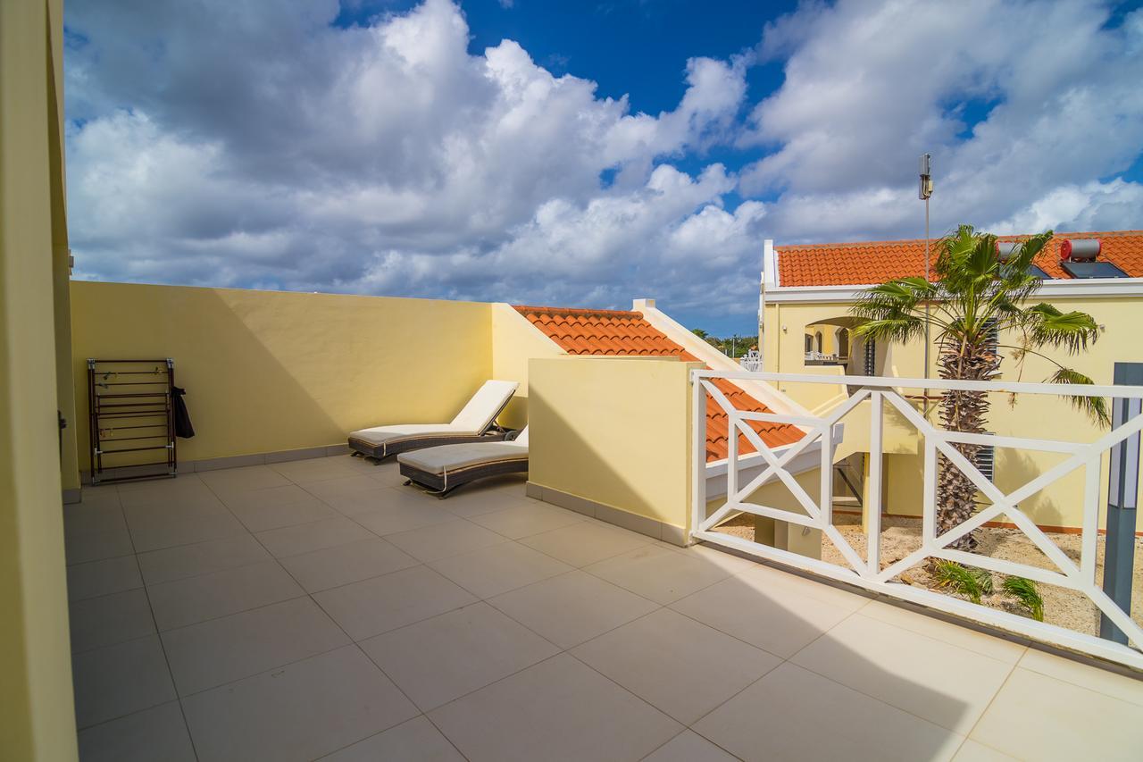 Bonaire Village *