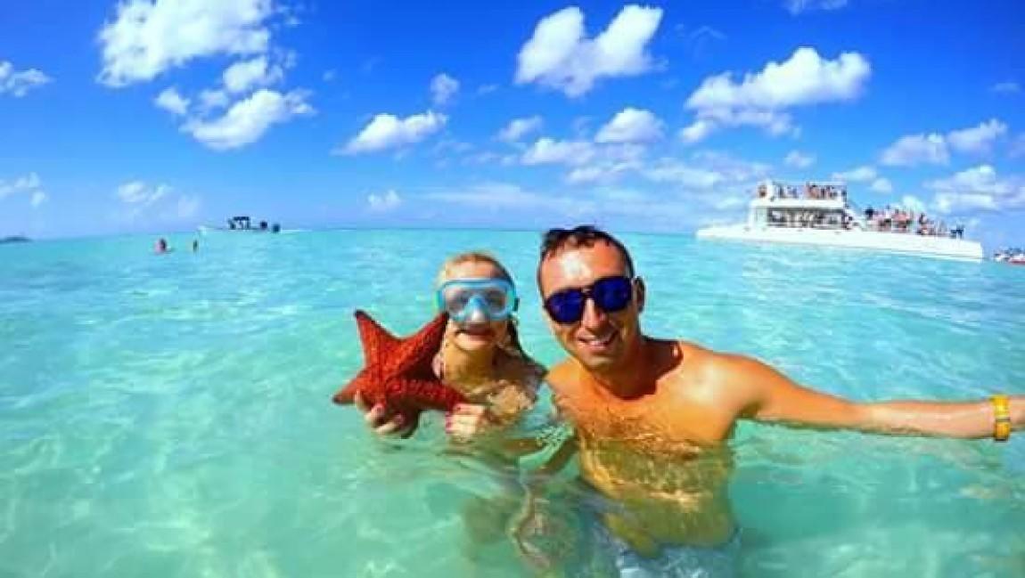 Larimar Beach Bed & Breakfast *