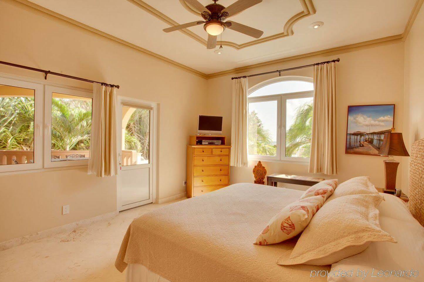 Belizean Cove Estates Hotel