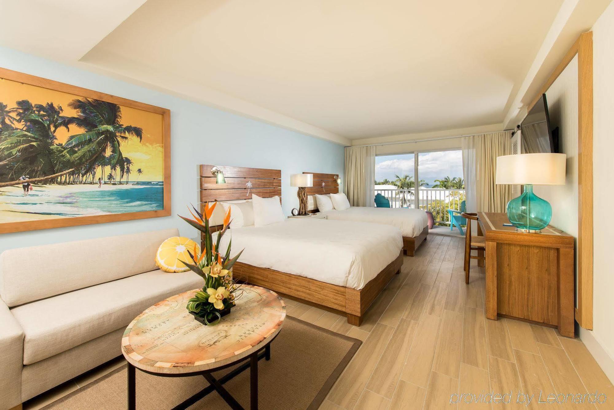 Treasure Island Hotel 2*