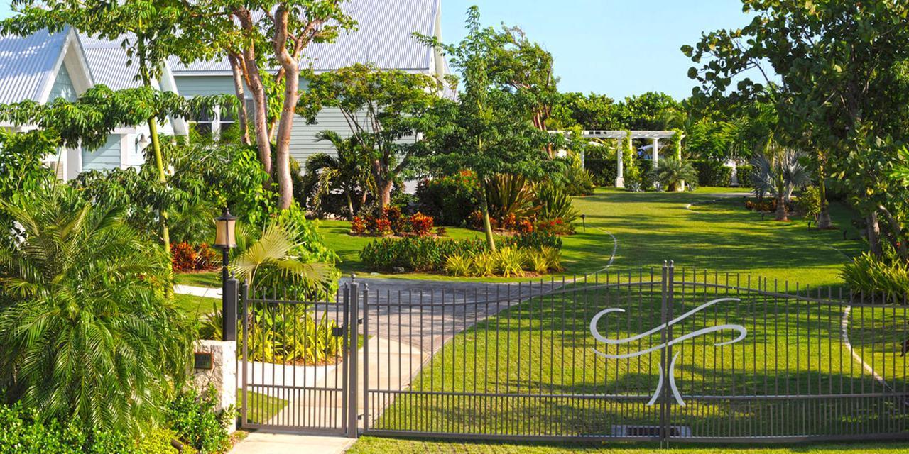 Sea Orchard Retreat Resort West Bay