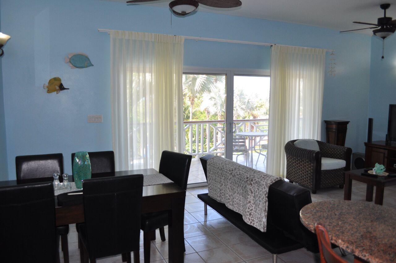 Queen Angel * Providenciales