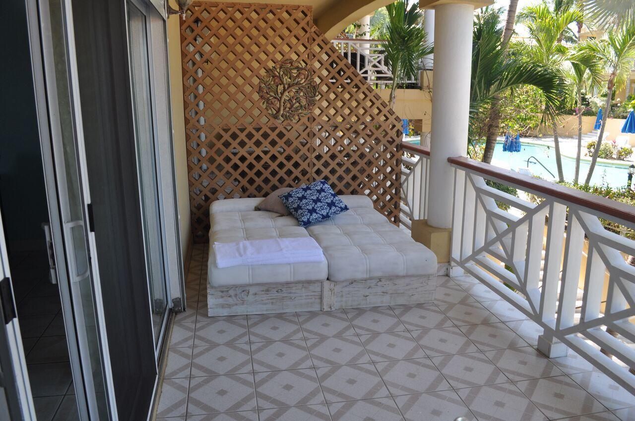 Queen Angel * Providenciales