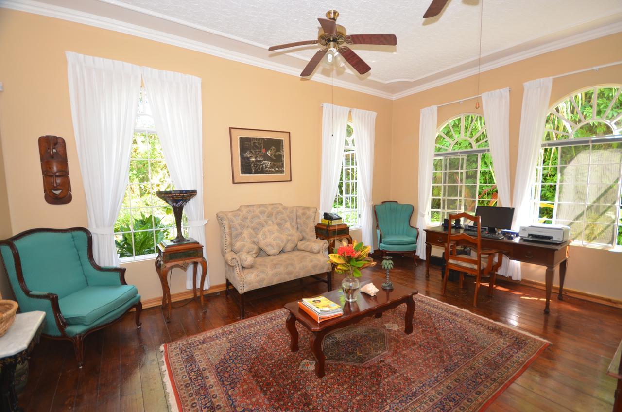 Villa Summerhill Four Bedroom Villa Montego Bay