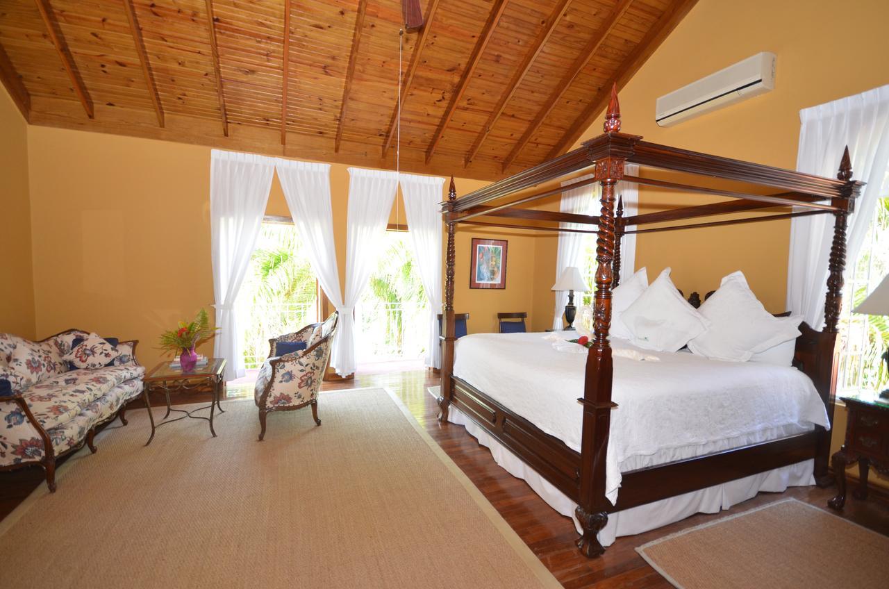 Summerhill Four Bedroom Villa Villa *