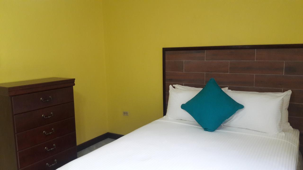 Sunnyview At Sandcastles Apartment Ocho Rios