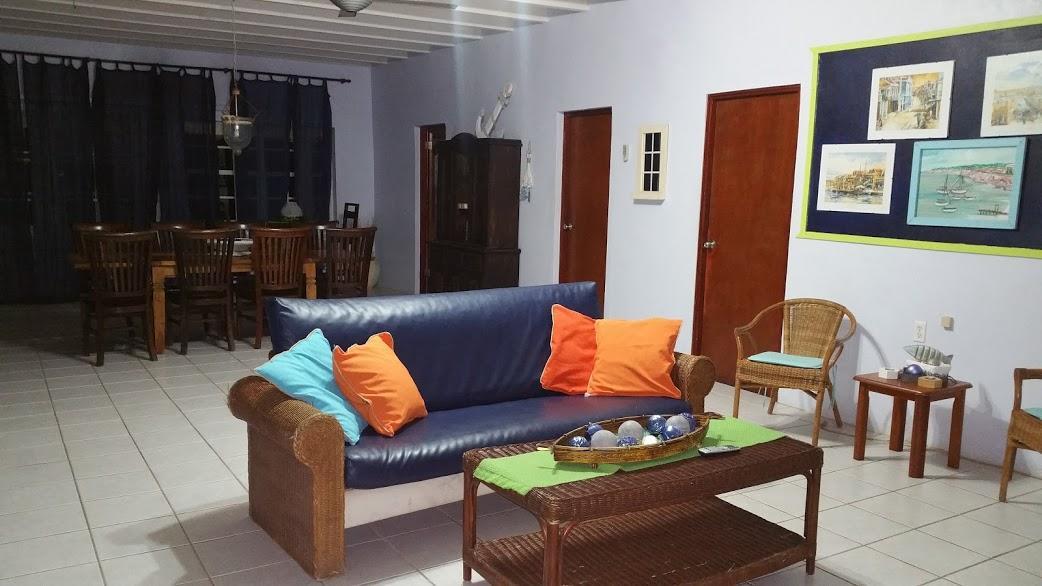 Las Olas Beach House Casa de hóspedes Westpunt
