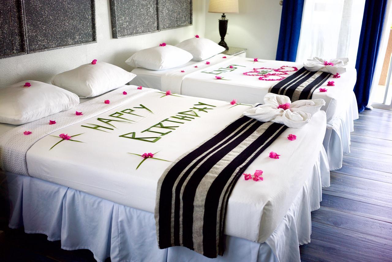 Hotel Tropikist And 3*