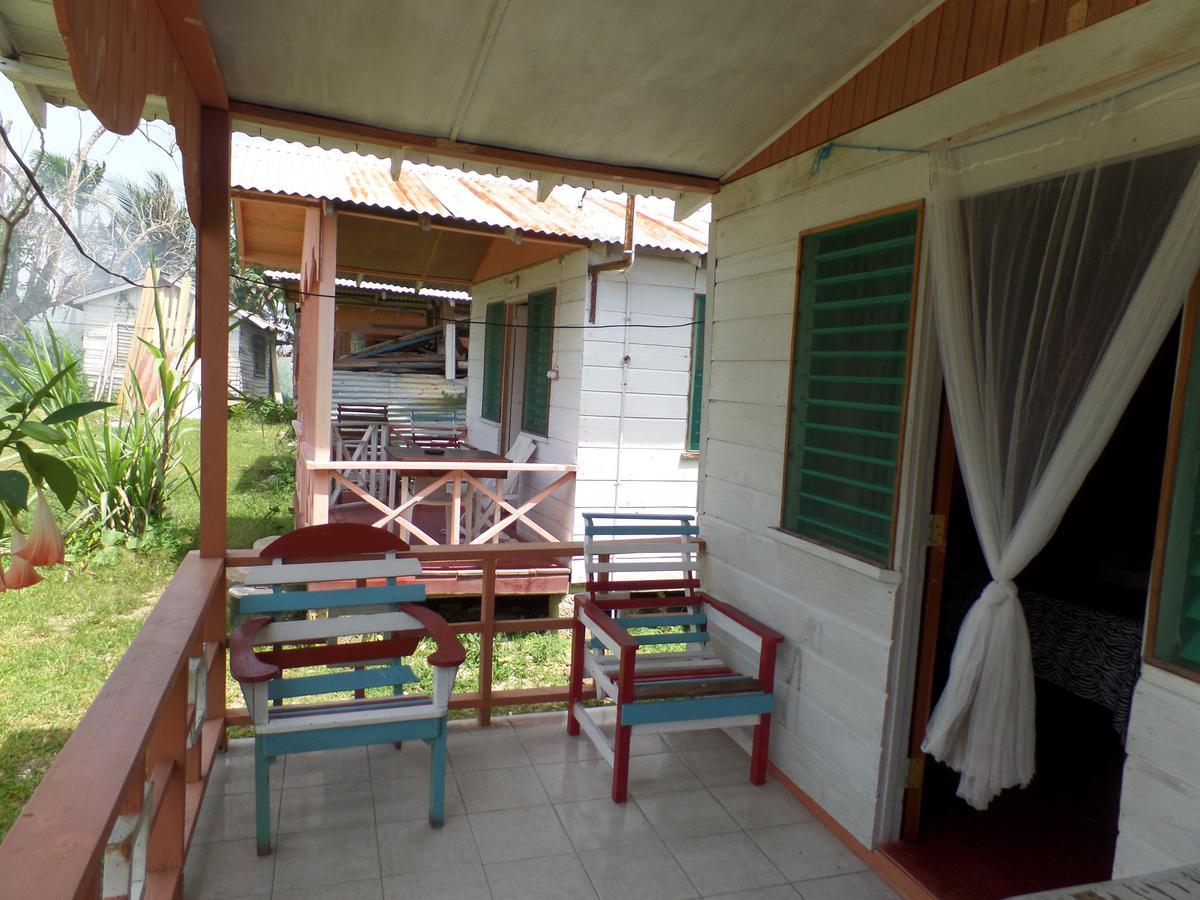 Jah B's On Beach Road-negril Hotel Negril