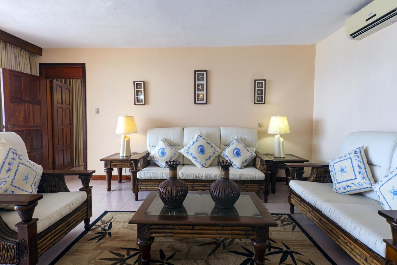 Le Grand Courlan Adults Only 3*