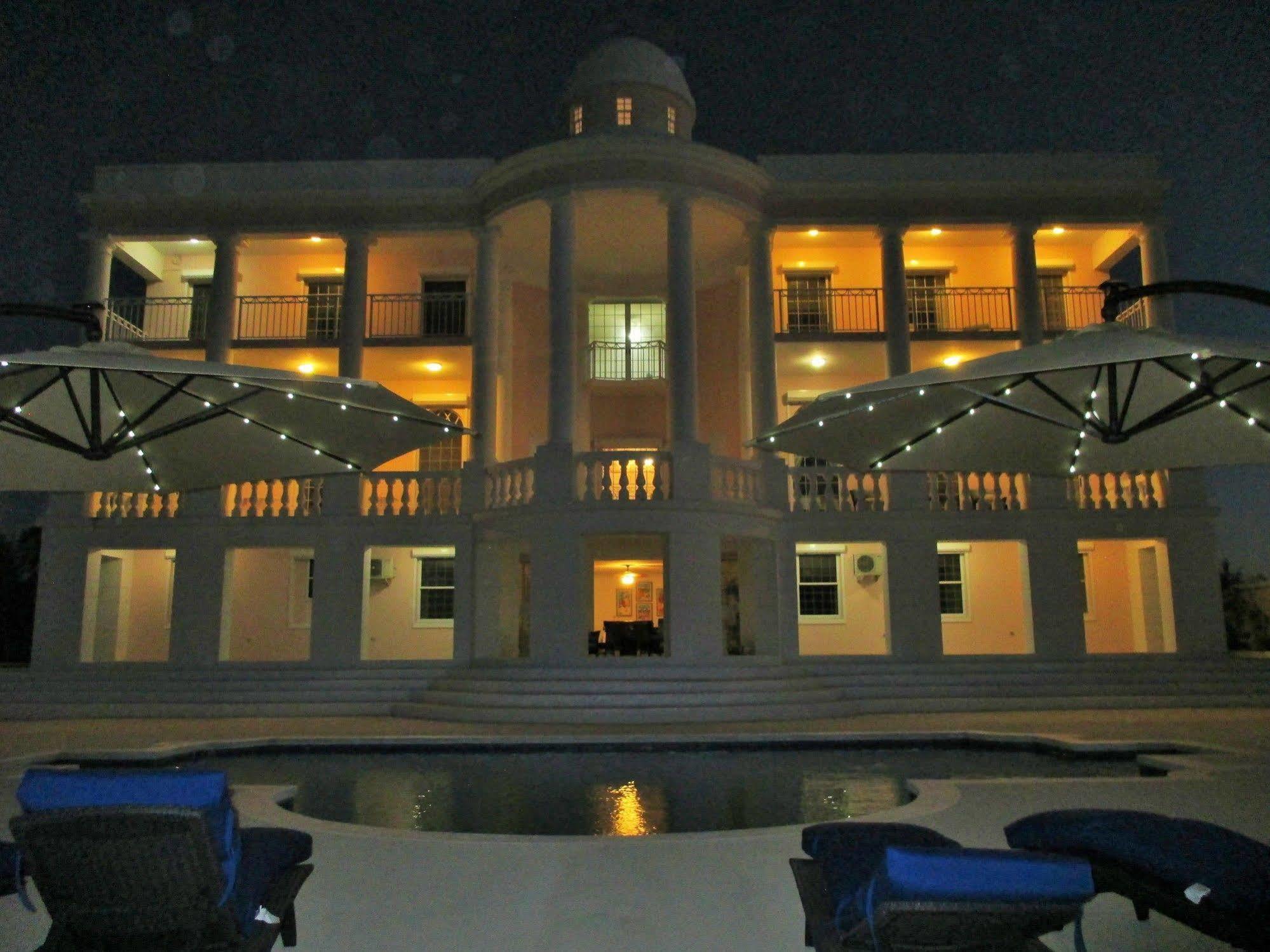 Ocean West Boutique Nassau
