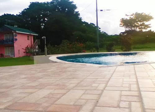 Canoe Bay