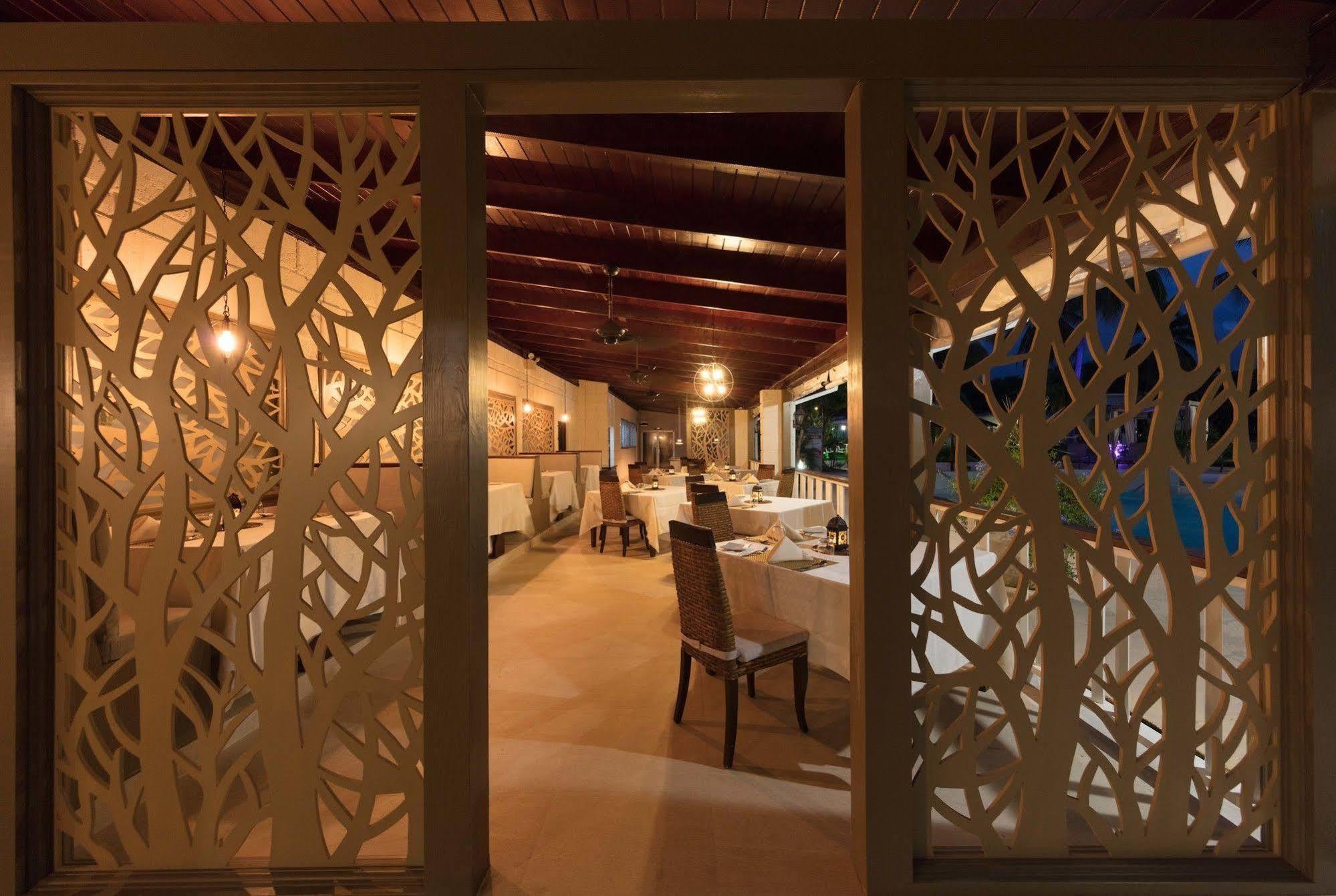 Hotel Seasons Saint James