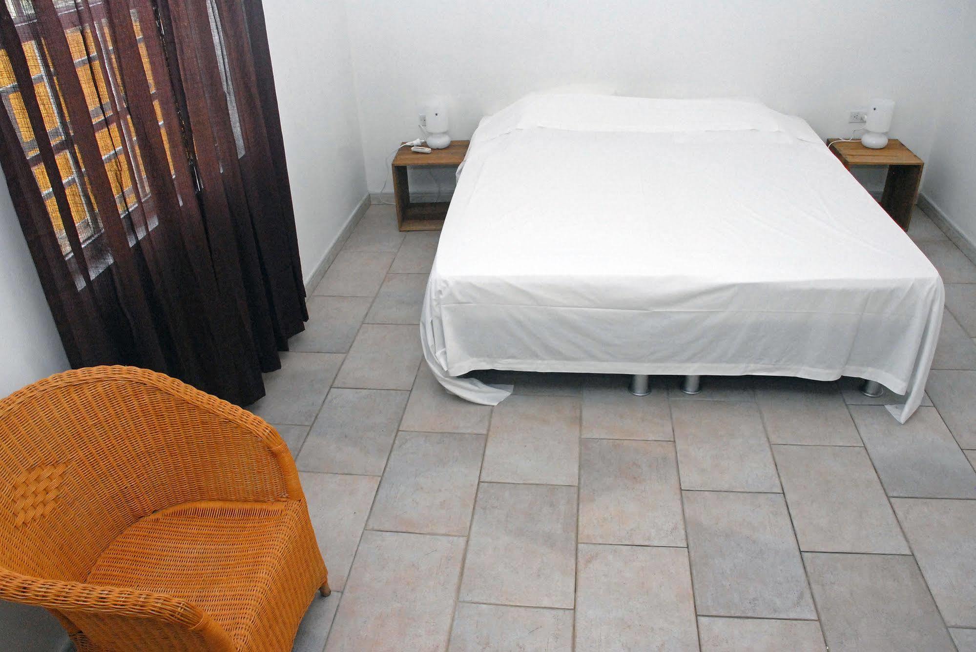 Aparthotel Yacht Club 3*