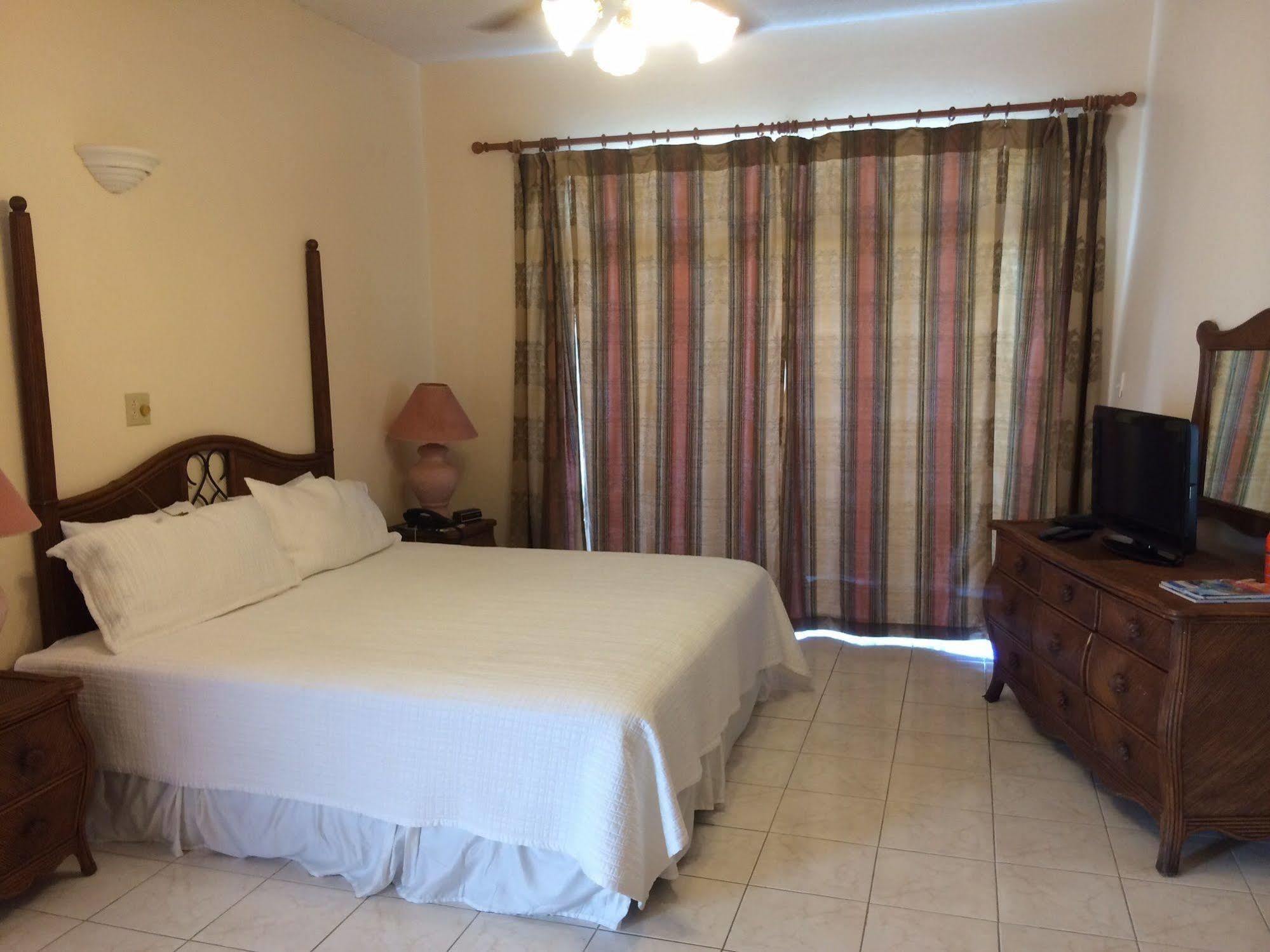 Burt Hotel Road Town (Tortola)