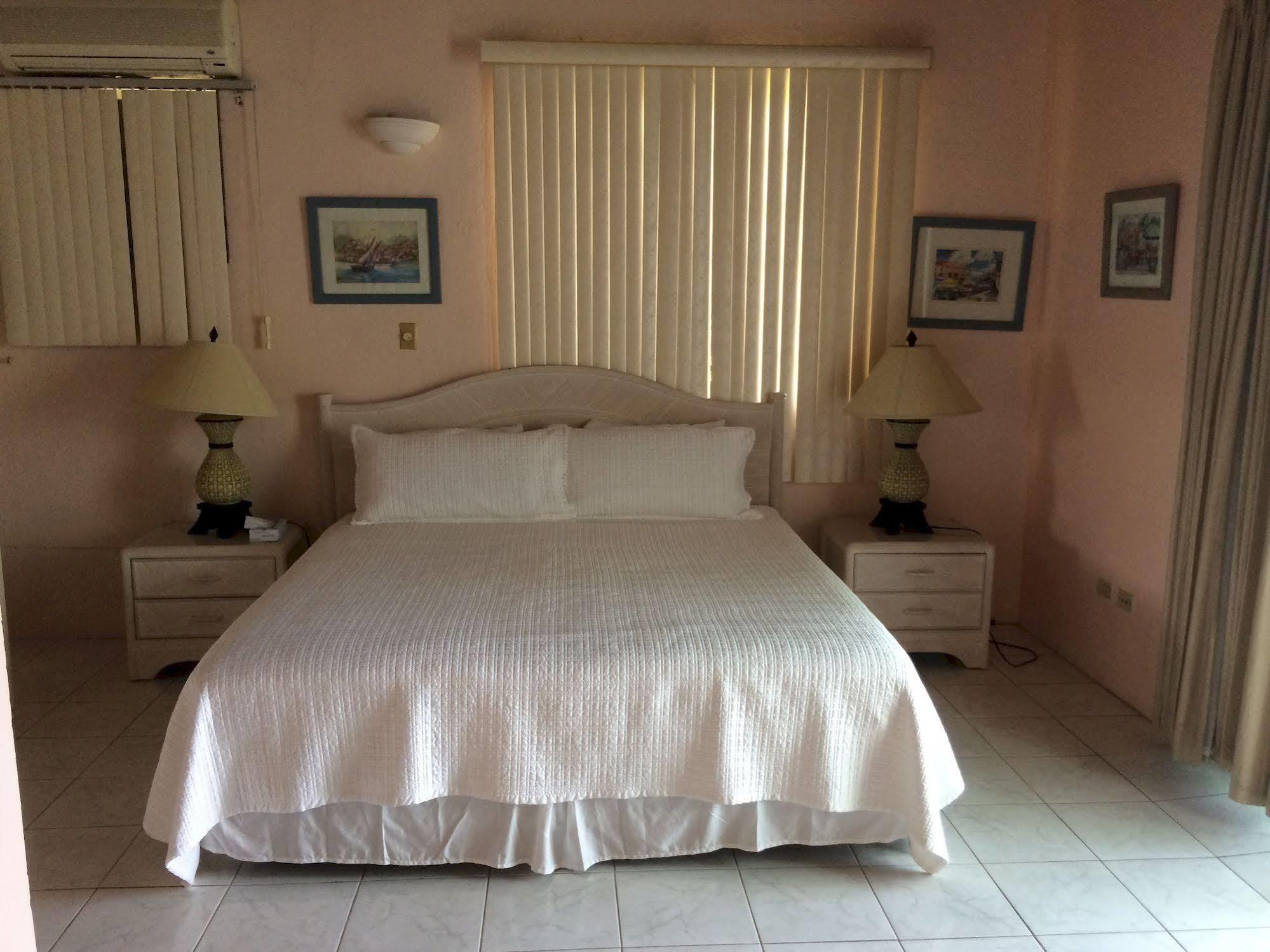 Hotel Burt