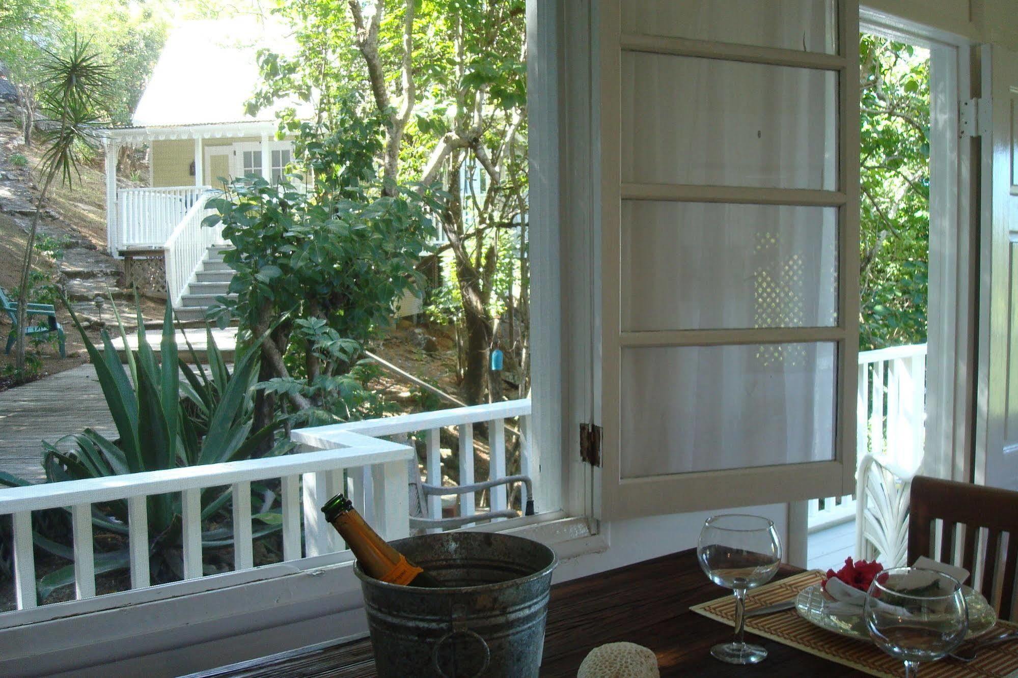 Hotel Galley Bay 3*