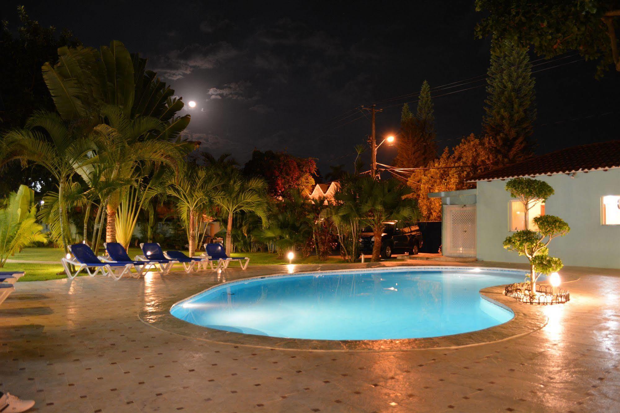 Hotel New Garden 4*