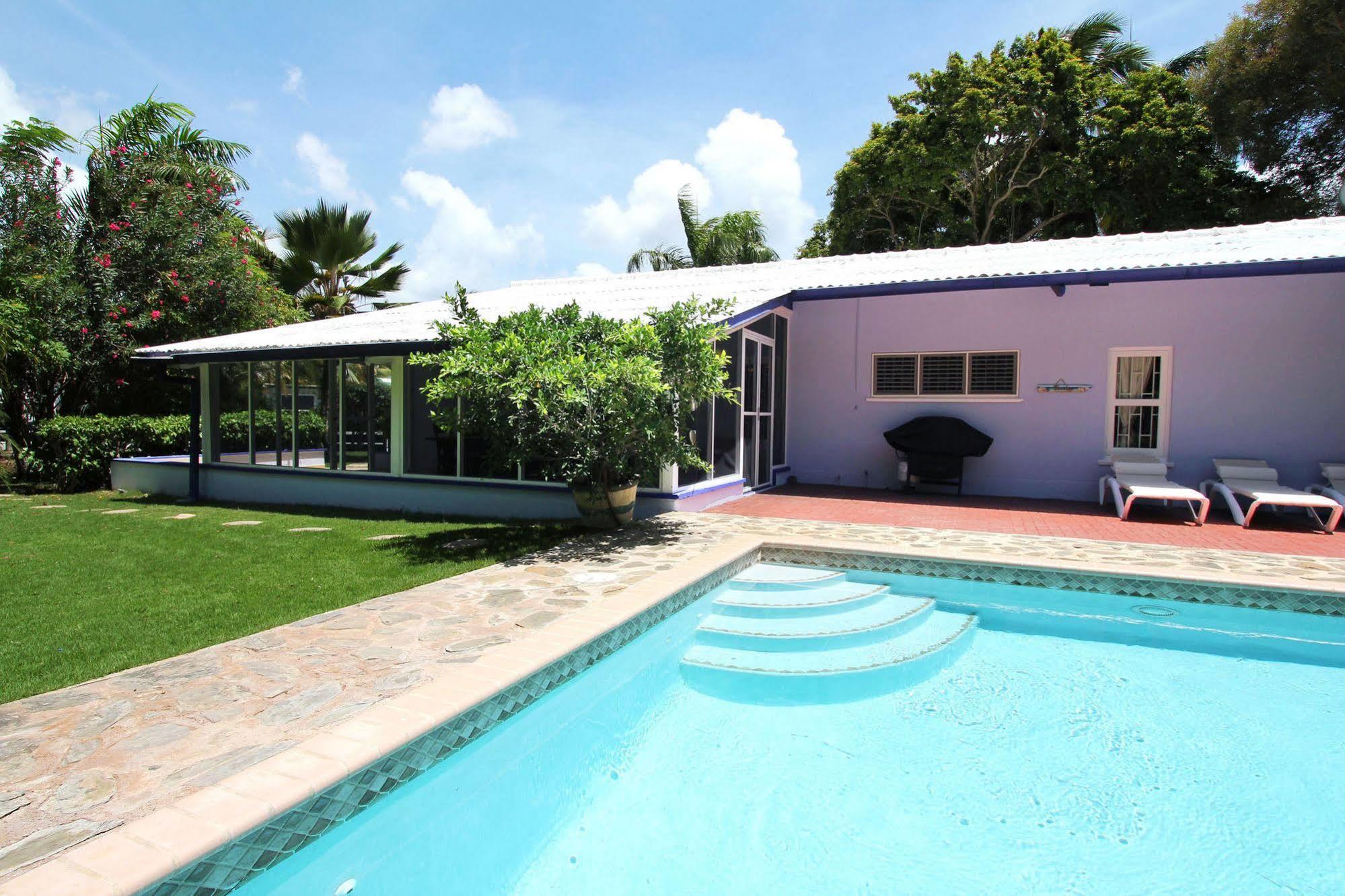 Kas Kinikini Hotel