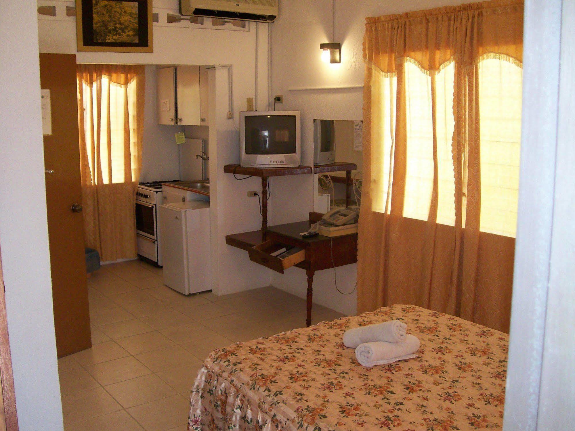 Guest house Golden Thistle 2*