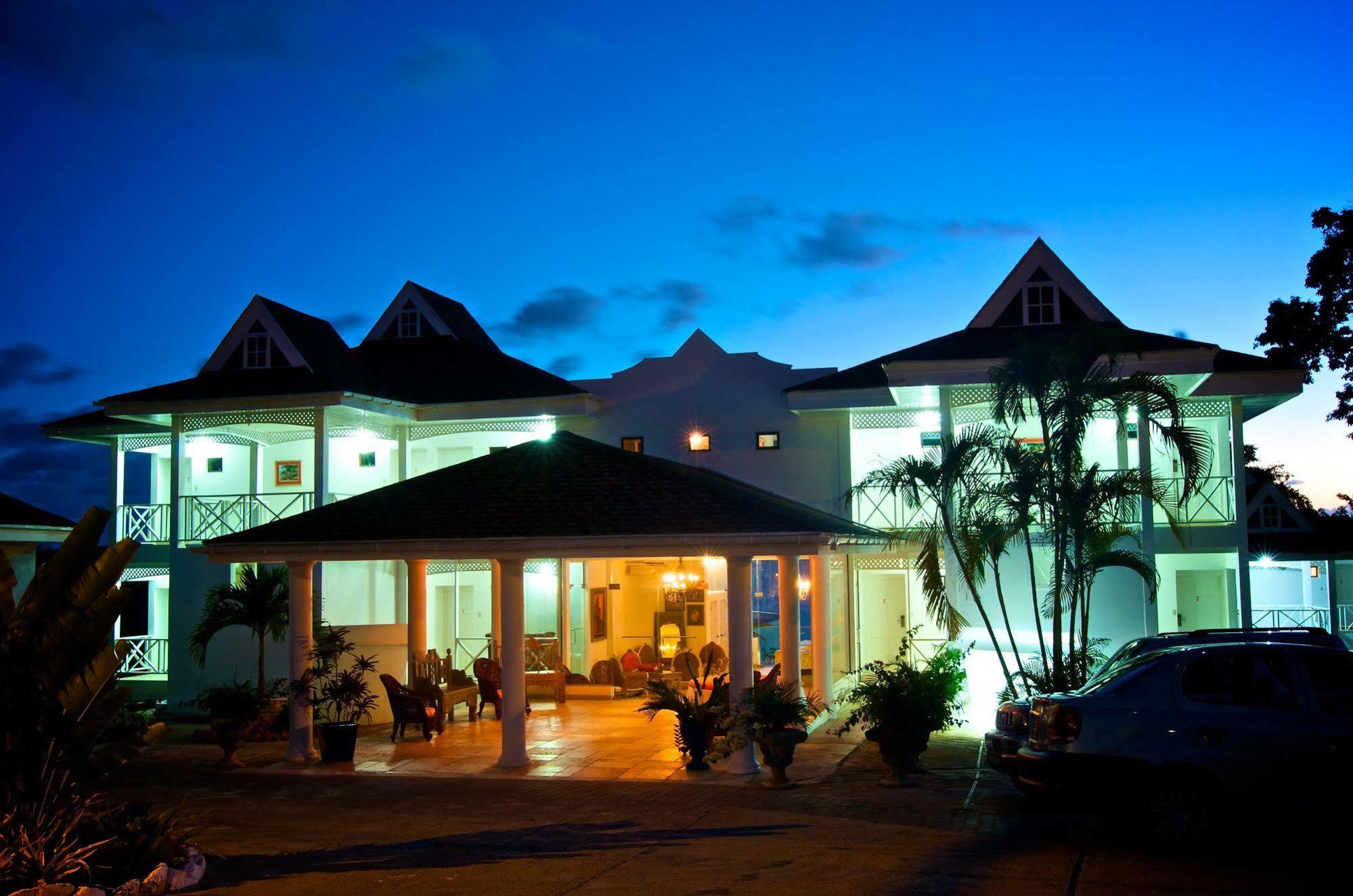 Bacolet Club 4*