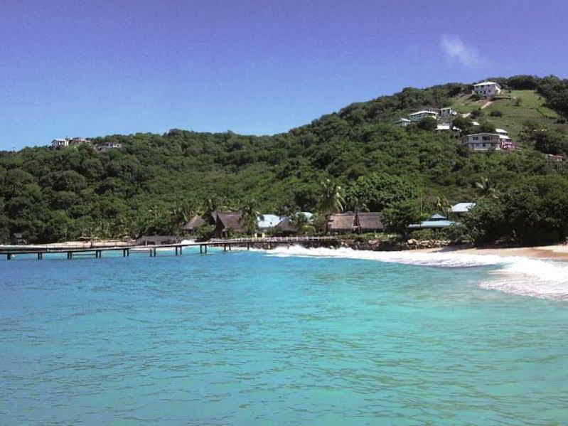 Tamarind & Yacht Club Hotel